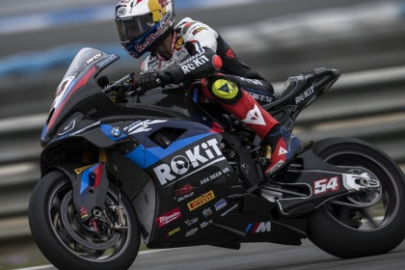 Toprak Razgatlıoğlu, zirvede tamamladı