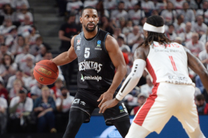 Beşiktaş Emlakjet ilk maçı kaybetti