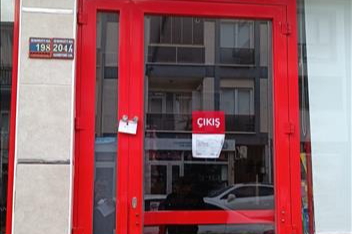 Bursa’da ŞOK ve BİM market zincirleri mühürlendi