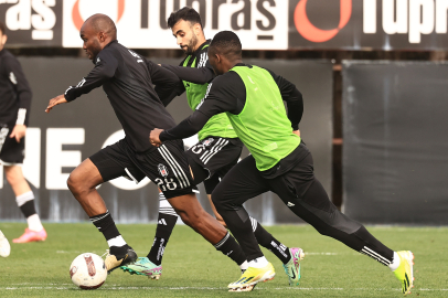 Chamberlain bireysel çalışmalara başladı