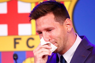 Messi: Barcelona'dan ayrılmayı istememiştim