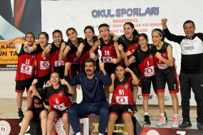 Batman Borsa İstanbul Belde Ortaokulu'ndan tarihi başarı