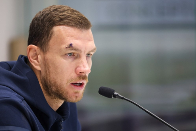 Edin Dzeko kararını verdi