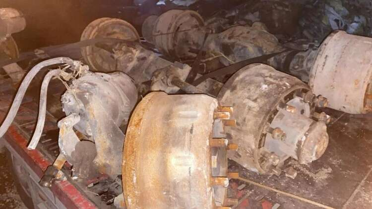 4 SAATTE PARÇALANDI