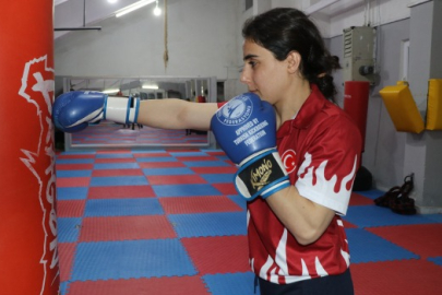 Zeynep Gültekin şampiyonluk için kolları sıvadı