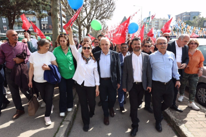 CHP Nilüfer Belediye Başkan Adayı Özdemir, FSM'de yürüyüş düzenledi