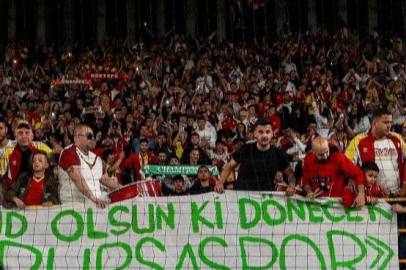 Göztepe'den anlamlı pankart: And olsun ki dönecek Bursaspor!