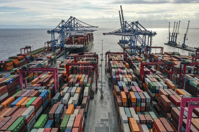 Bursa bir ayda 1 milyar doların üzerinde ihracat yaptı