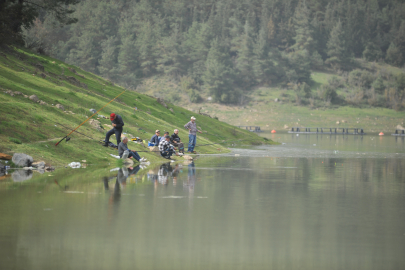 Piknikçilerden büyük ayıp: Bursa Demirtaş Barajını çöplüğe çevirdiler!