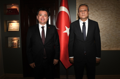 Bursa Osmangazi Belediye Başkanı Erkan Aydın ilk resmi ziyaretini yaptı