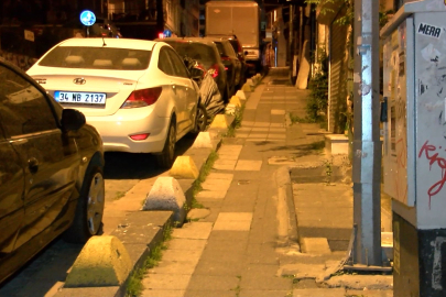 8 yerinden bıçaklandı, yoldan geçen taksici hastaneye yetiştirdi