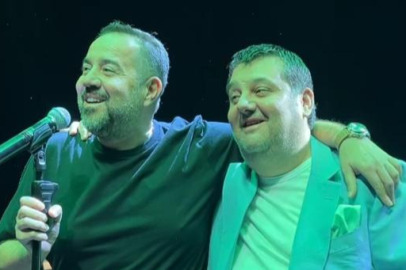 Ata Demirer kardeşi Cenk Demirer'le pozunu paylaştı