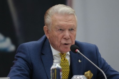 Uğur Dündar'dan 'babalık davası' tepkisi: İftiralarınızda boğulun günahkâr alçaklar