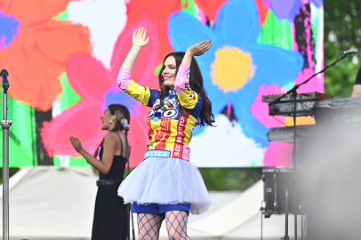 Bursa'da 23 Nisan coşkusu Nil Karaibrahimgil ile taçlandı