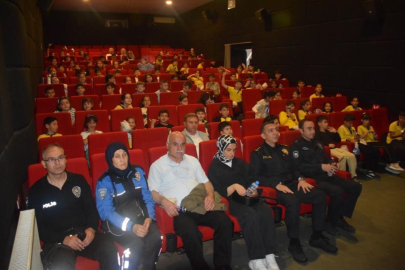 Bursa'da çocuklara siber temalı animasyon filmi gösterisi