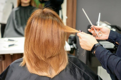 Saç kesim ücreti fiyatları altınla yarıştı! Asgari ücretin neredeyse yarısına...