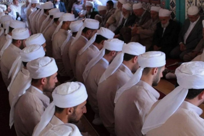 Menzil tarikatı karıştı: Yolsuzluk suçlamasına cevap FETÖ iddiası!