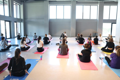 Bursa'da Pancar Deposu’nda yoga buluşmaları devam ediyor