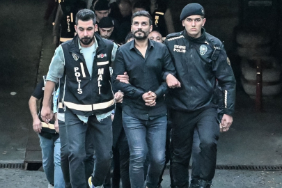 Engin Polat'tan aylar sonra kafa karıştıran paylaşım: Bir benzeri Nihal Candan'ın eşi...