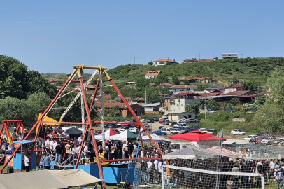 Mustafakemalpaşa Bostandere'de Hıdırellez coşkusu!