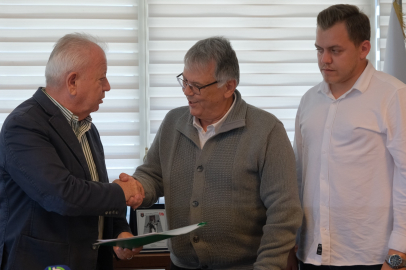 Bursaspor Başkan Adayı Raşit Barışıcı adaylıktan çekildi