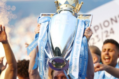 Premier Lig'de üst üste 4 şampiyonluk yaşayan ilk takım: Manchester City!