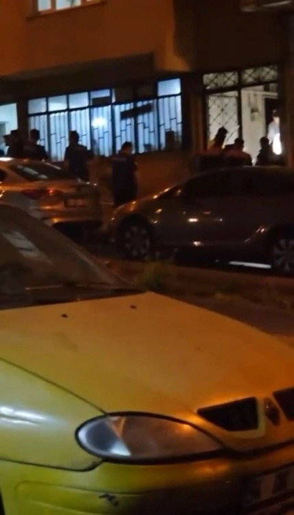 SEVGİLİSİ ARANIYOR