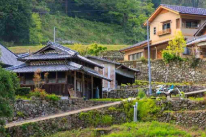 Evler resmen bedava: Giden anında yerleşiyor!