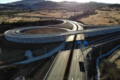 Bursa-Karacabey yolunda çalışma var! Ulaşıma kapatıldı...