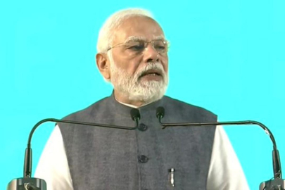 Hindistan Başbakanı Modi yeni hükümetin kurulması için istifasını sundu