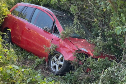Edirne'de uzunköprü'de otomobil şarampole uçtu