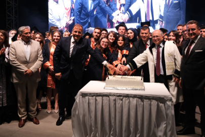 Bursa Mudanya Üniversitesinde ilk mezuniyet gururu