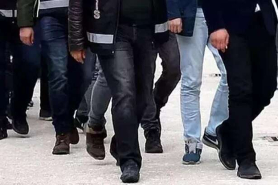 İstanbul merkezli 4 ildeki FETÖ operasyonunda 20 kişi tutuklandı