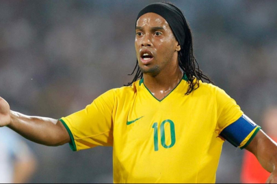 Ronaldinho: Brezilya'nın hiçbir galibiyetine sevinmeyeceğim
