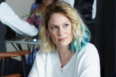 Farah Zeynep Abdullah bikinili görüntülendi