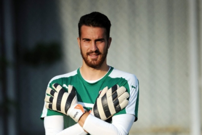 Dikkat çeken iddia: Bursaspor'un eski kaptanı Harun Tekin yuvaya dönüyor!