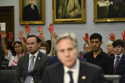 Gazze'deki makamların ölü sayısına ilişkin verilerini kullanması yasaklanıyor