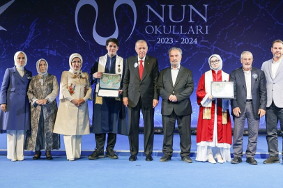 Cumhurbaşkanı Erdoğan, torununun mezuniyet törenine katıldı