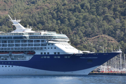 Yolcu gemisi Marella Discovery, Marmaris'e geldi