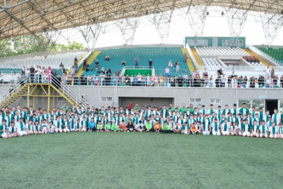 Bursaspor futbol okulu çalışmalarına başladı