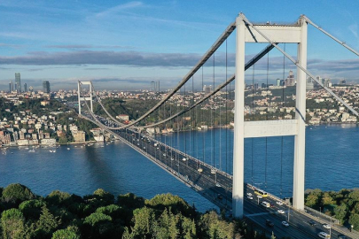 Fatih Sultan Mehmet Köprüsü'nden 36 yılda 2,1 milyar araç geçti