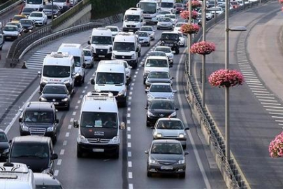 Yollarda yeni dönem başlayacak! Akıllı ulaşım sistemleri kuruluyor...