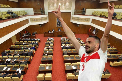 ABB Meclisi’nde Merih Demiral teklifi!