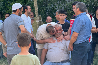 Şehit Bahadır Rıdvan Talay'ın babası isyan etti: Ben de Kürdüm, Allah hepinizin belasını versin