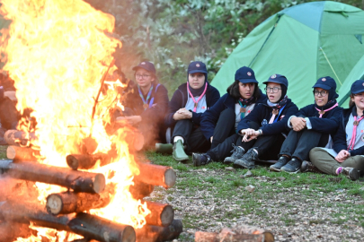 Bursa'da gençlere doğayla iç içe kamp fırsatı