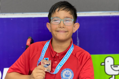 Bursalı para yüzücü Muhammed Ali Türkiye şampiyonu oldu