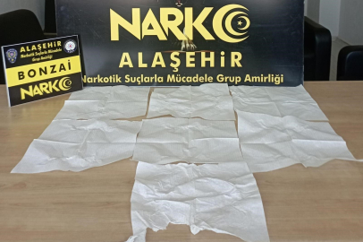 Bonzai emdirilmiş 7 peçete ele geçirildi!