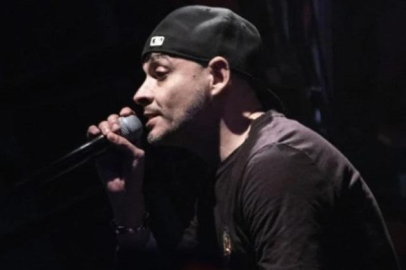 Ünlü rapçi Ceza yeni imajıyla şaşırttı