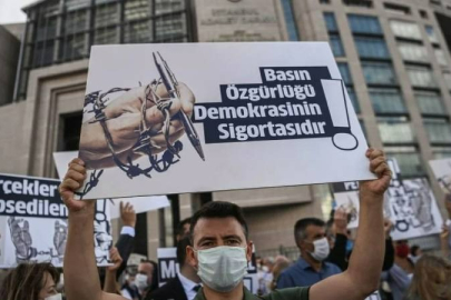 RSF paylaştı: Türkiye'de son 10 yılda 131 gazeteci tutuklandı