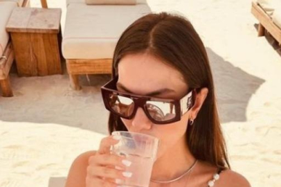 Demet Özdemir tatil karelerini peş peşe paylaştı